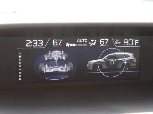 Used 2020 Subaru Forester Limited image 33