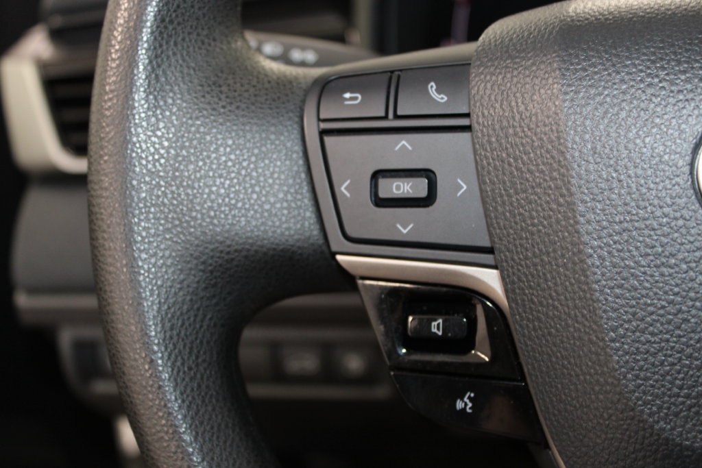 Used 2025 Toyota Camry LE FWD image 26