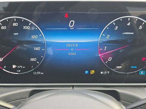 Certified 2025 Mercedes-Benz C 300 4MATIC Sedan image 27