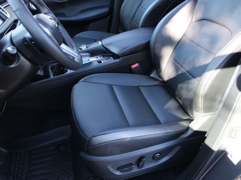 Used 2025 INFINITI QX50 Luxe image 22