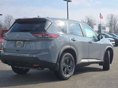 New 2026 Nissan Rogue SV w/ Cold Weather Package AWD/4WD image 19