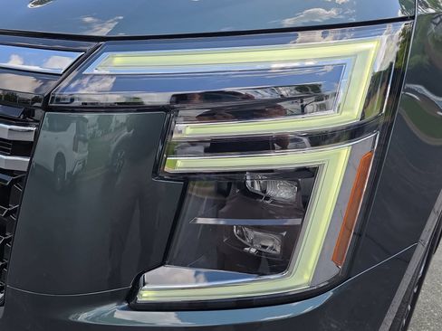 New 2026 Nissan Armada Platinum Reserve AWD/4WD image 30