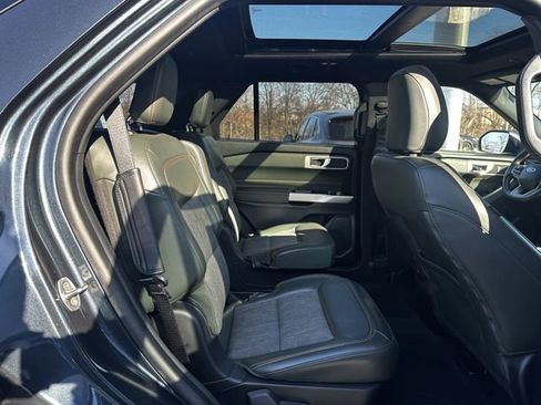Certified 2022 Ford Explorer Timberline image 37