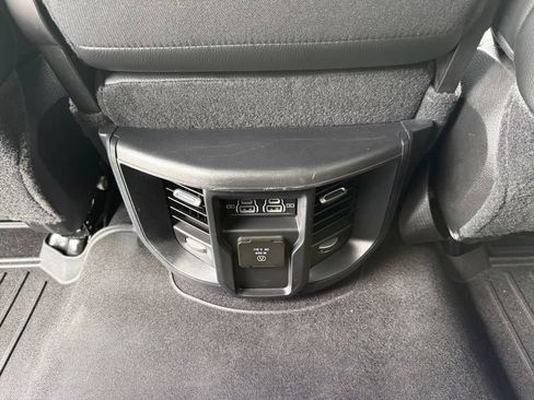 Used 2024 RAM 2500 Laramie w/ Safety Group AWD/4WD image 15