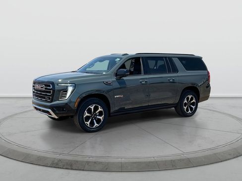 New 2026 GMC Yukon XL AT4 w/ AT4 Premium Plus Package AWD/4WD image 4