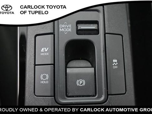 Used 2026 Toyota Prius LE FWD image 35