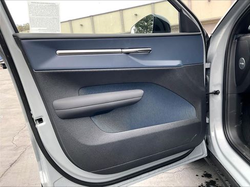 New 2026 Volvo EX30 Plus w/ Climate Package image 24