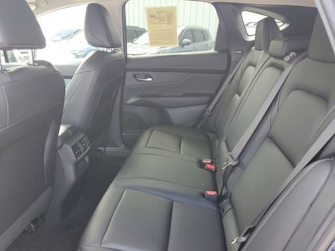 Used 2025 Nissan Murano SL image 11