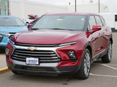 Certified 2024 Chevrolet Blazer Premier w/ Driver Confidence II Package image 3