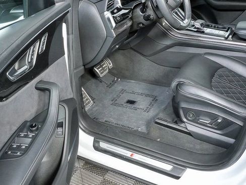 Used 2023 Audi SQ8 Prestige w/ Prestige Package image 8