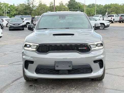 Used 2025 Dodge Durango R/T w/ Blacktop Package AWD/4WD image 2