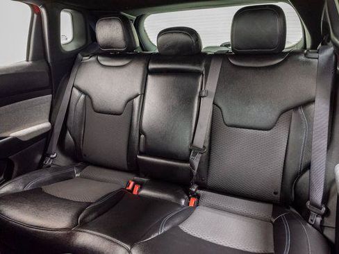 Certified 2025 Jeep Compass Latitude AWD/4WD image 26