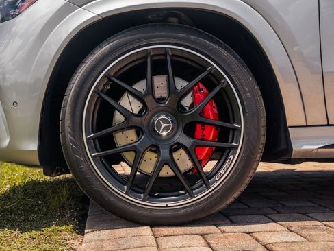 Used 2026 Mercedes-Benz GLE 63 AMG S image 15