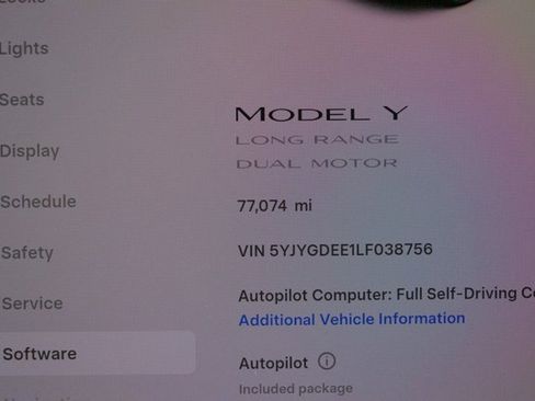 Used 2020 Tesla Model Y Long Range image 32