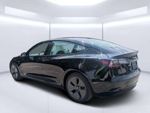 Used 2022 Tesla Model 3 RWD image 5