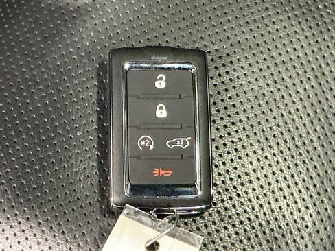 Used 2024 Jeep Grand Cherokee Summit AWD/4WD image 71