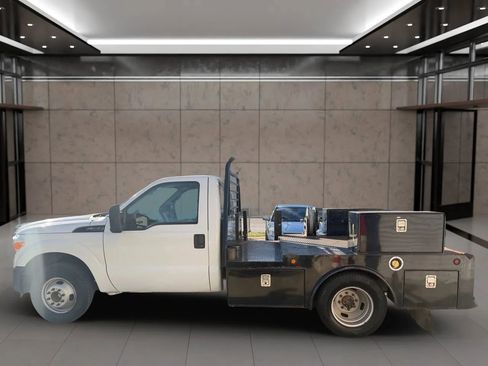 Used 2012 Ford F350 XL image 4