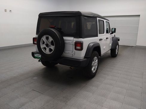 Used 2018 Jeep Wrangler Unlimited Sport S image 9