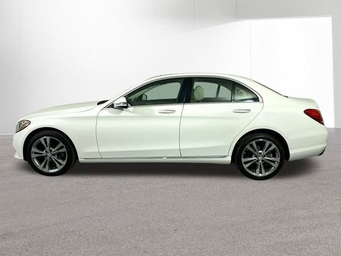 Used 2017 Mercedes-Benz C 300 4MATIC Sedan image 28