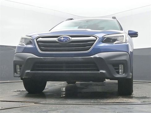 Used 2020 Subaru Outback Premium image 46