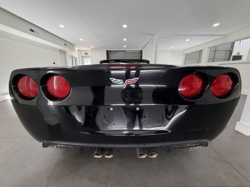 Used 2006 Chevrolet Corvette Convertible RWD image 6