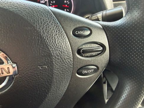 Used 2010 Nissan Altima 2.5 S FWD image 14