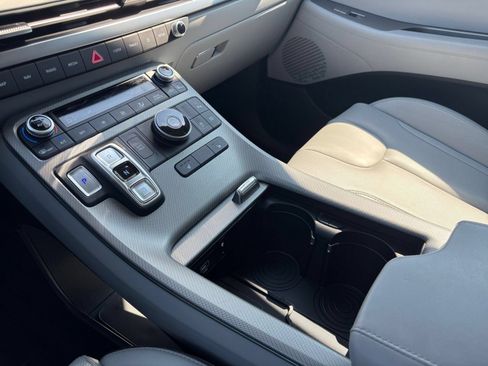 Used 2025 Hyundai Palisade SEL FWD image 43