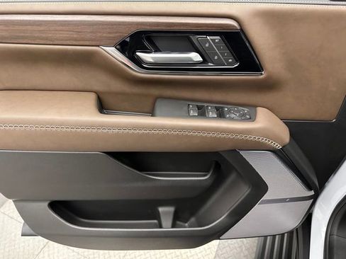 New 2026 GMC Yukon Denali Ultimate image 17