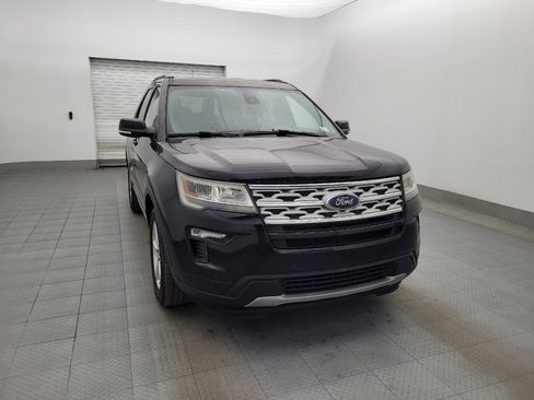 Used 2018 Ford Explorer XLT w/ Equipment Group 202A image 14