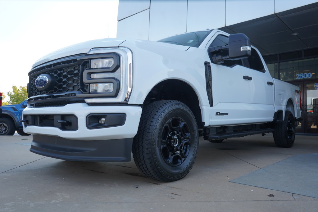 New 2026 Ford F250 XL w/ STX Appearance Package AWD/4WD image 5