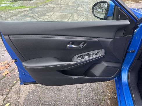 Used 2022 Nissan Sentra SV image 17