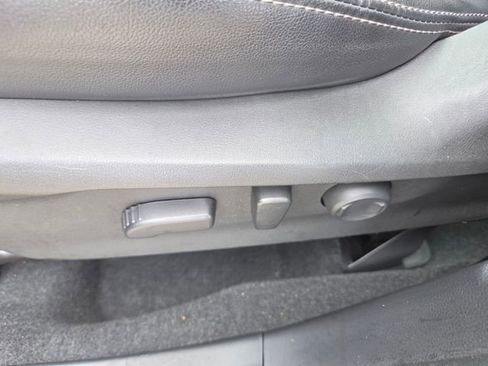 Used 2023 Subaru Forester Touring AWD/4WD image 31