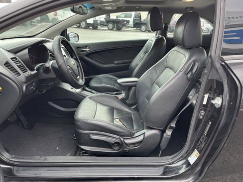 Used 2016 Kia Forte Koup EX w/ EX Premium Package image 30