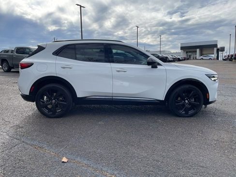 Used 2022 Buick Envision Essence w/ Sport Touring Package image 6