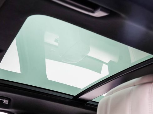 Used 2020 Land Rover Range Rover Sport Autobiography image 18