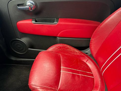 Used 2013 FIAT 500 Abarth w/ Beats Audio Pkg FWD image 24