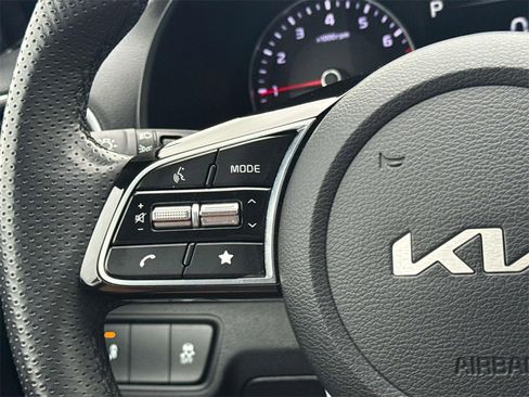 Used 2023 Kia Forte GT-Line image 10