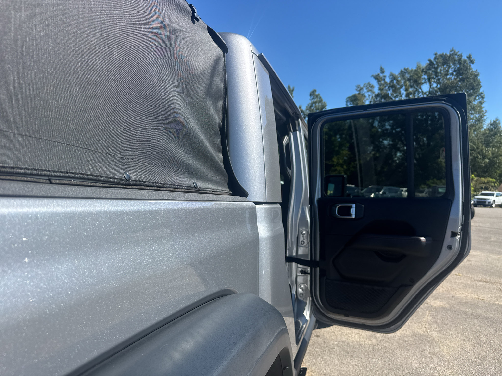 Used 2020 Jeep Gladiator Rubicon AWD/4WD image 21