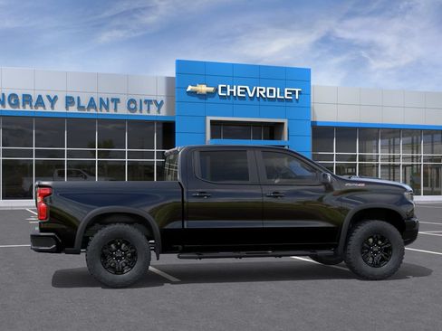 New 2026 Chevrolet Silverado 1500 ZR2 w/ LPO, Dark Essentials Package AWD/4WD image 5