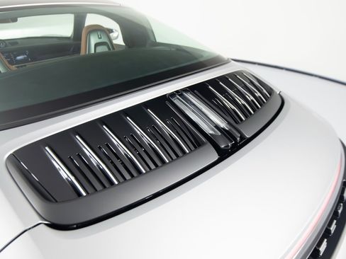 Certified 2026 Porsche 911 Targa 4S image 47