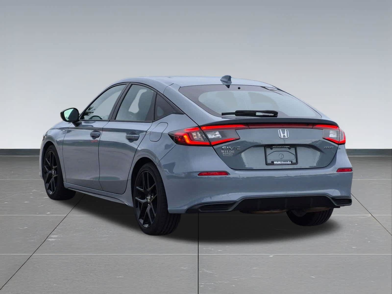 Used 2024 Honda Civic Sport image 4
