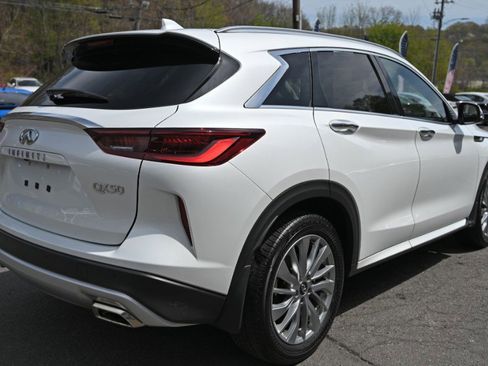 Used 2023 INFINITI QX50 Luxe AWD/4WD image 6