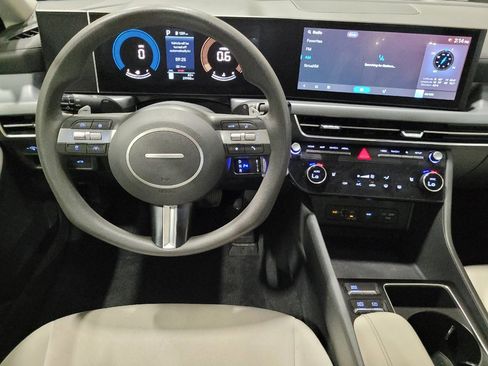 Used 2025 Hyundai Sonata SEL FWD image 22