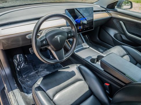 Used 2022 Tesla Model 3 Standard Range RWD image 14