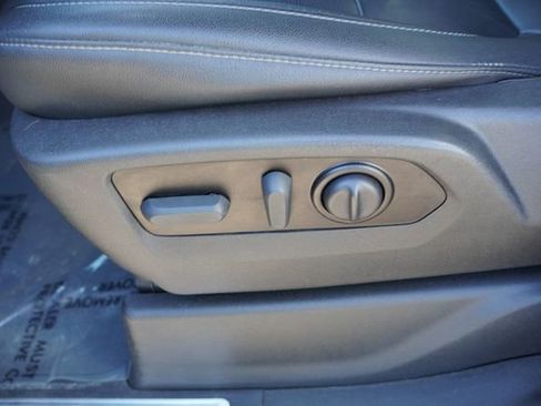 Used 2022 Chevrolet Silverado 1500 LT Trail Boss w/ LT Trail Boss Premium Package image 21