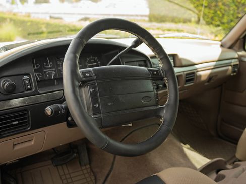Used 1994 Ford Bronco AWD/4WD image 15