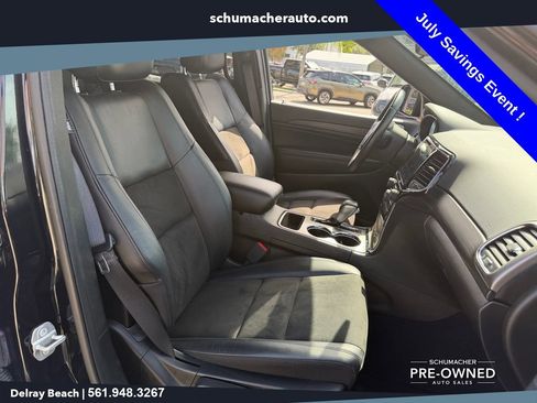 Used 2021 Jeep Grand Cherokee Laredo X RWD image 16