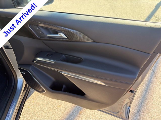 Used 2025 Chevrolet Traverse High Country FWD image 22