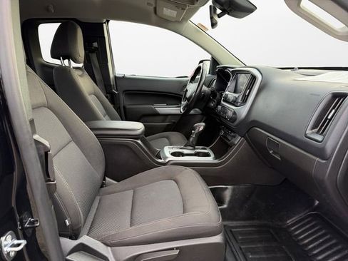 Used 2022 Chevrolet Colorado LT w/ Fleet Safety Package image 15