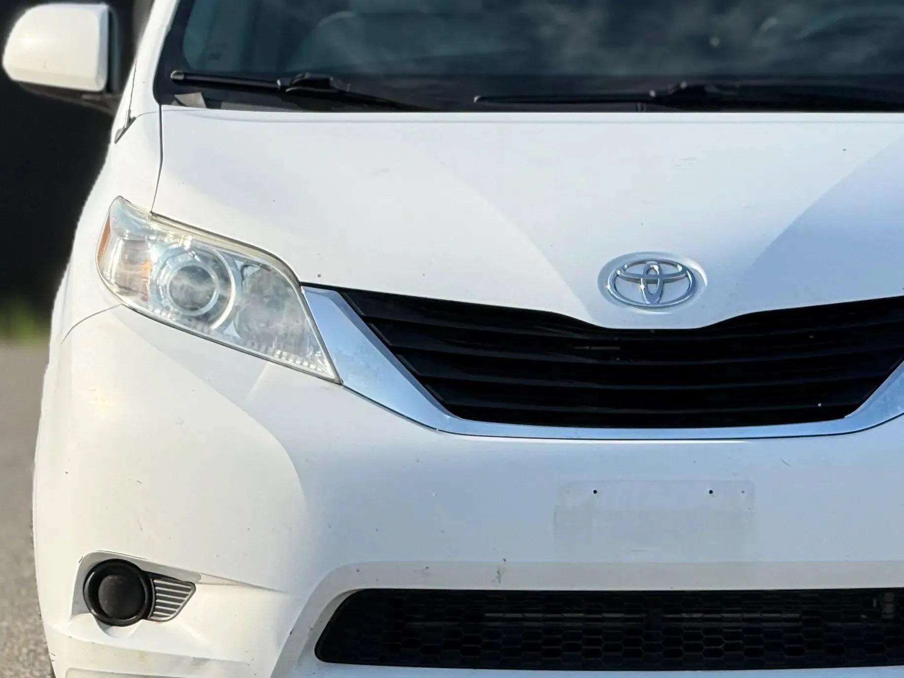 Used 2012 Toyota Sienna LE FWD image 11